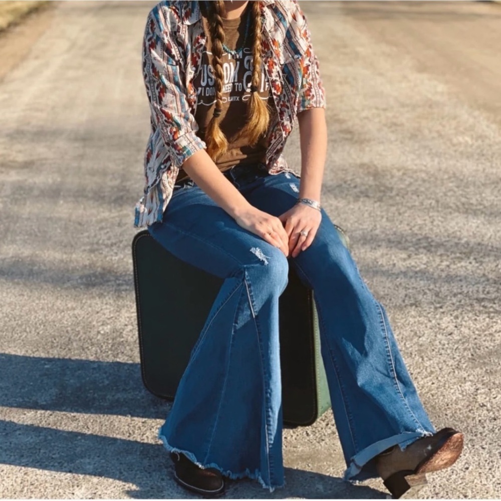 Home Folk Women's Hitchhiker Bell Bottom Jeans - Picture 2 of 12